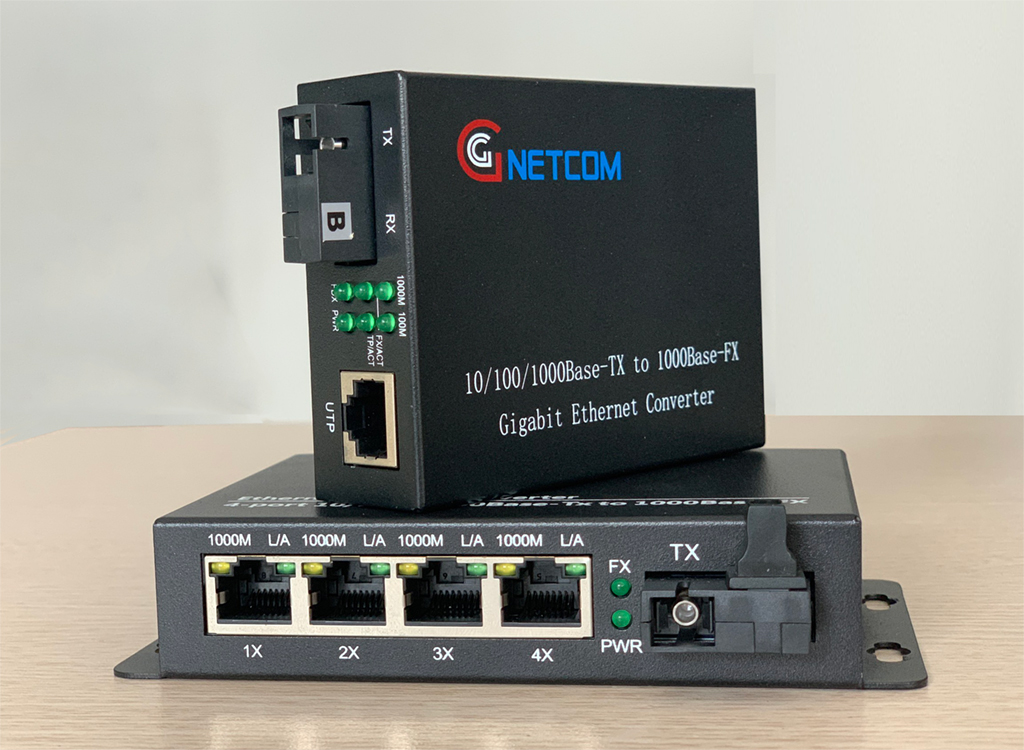 Bộ chuyển đổi quang điện GNETCOM 1 ra 4 LAN 10/100/1000M