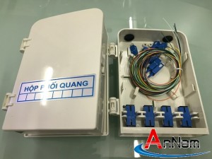 Hộp phối quang ODF 4Fo ngoài trời vỏ nhựa đầy đủ phụ kiện